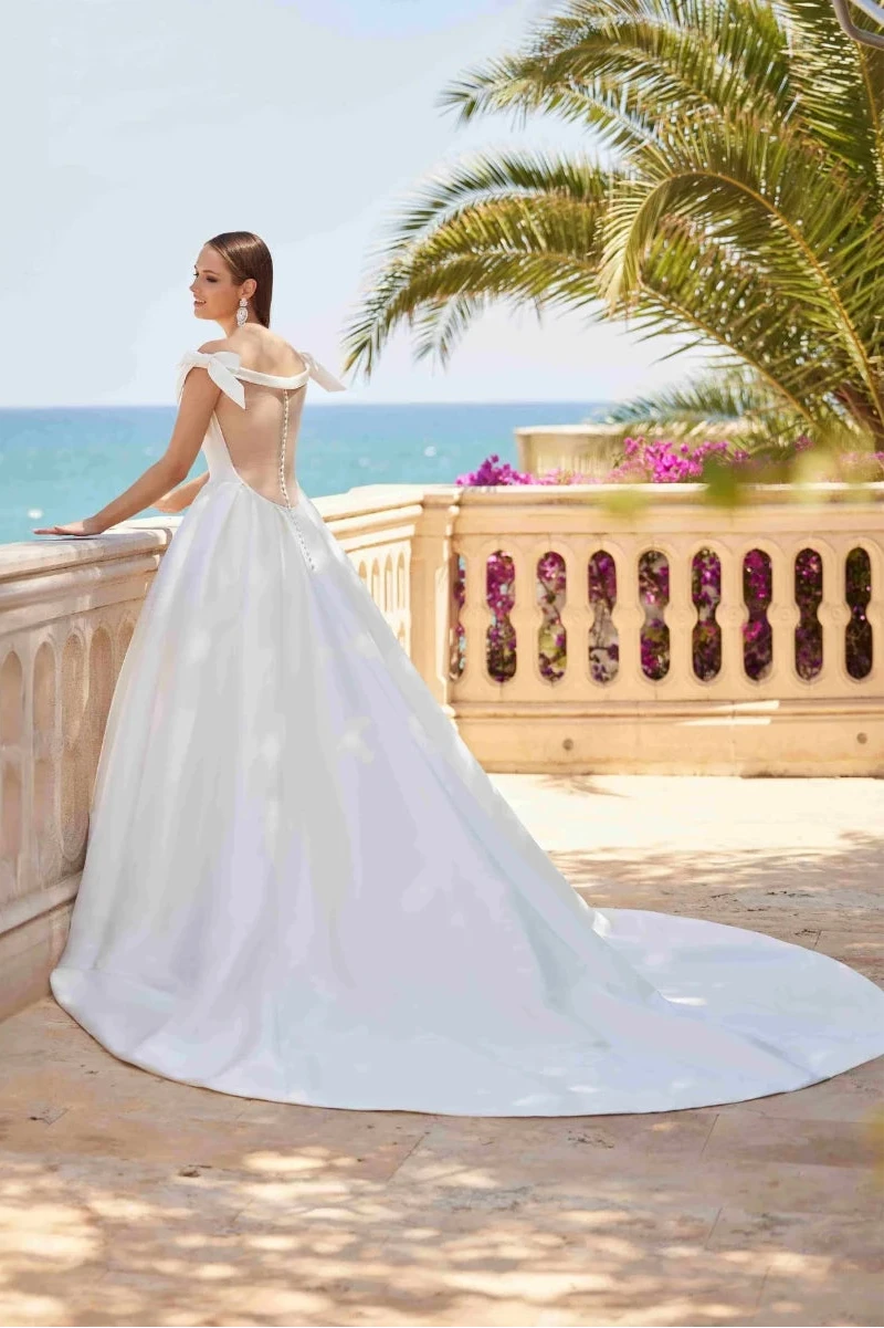 Princess Wedding Dress in Mikado and Tulle with Off-Shoulder Bow