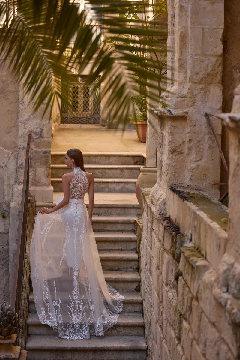 Mermaid Lace and Jersey Wedding Dress with Halter Neckline