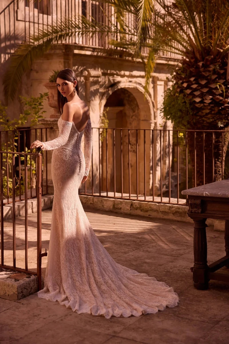 Lace Mermaid Wedding Dress with Detachable Sleeves