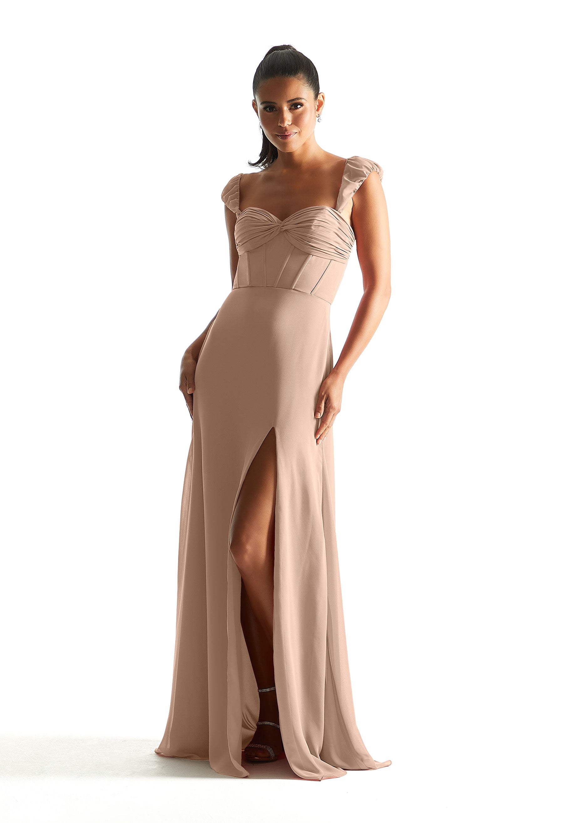 Abito da cerimonia d'onore in chiffon a corsetto con maniche staccabili