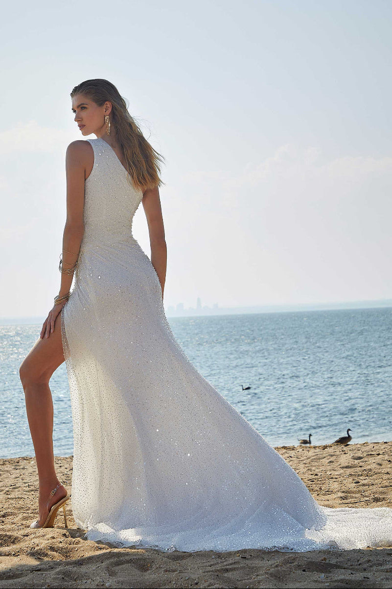 Portia Wedding Dress: Sparkle and Boldness for an Unforgettable Wedding